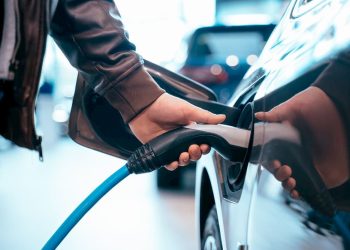 Things To Consider Before Investing in an Electric Car